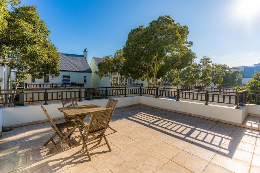 3 Bedroom Property for Sale in Royal Ascot Western Cape